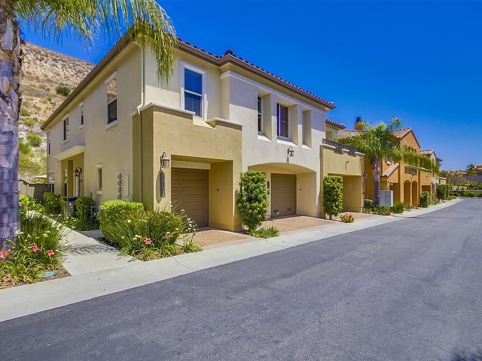 1st image of 2782 Bellezza Dr