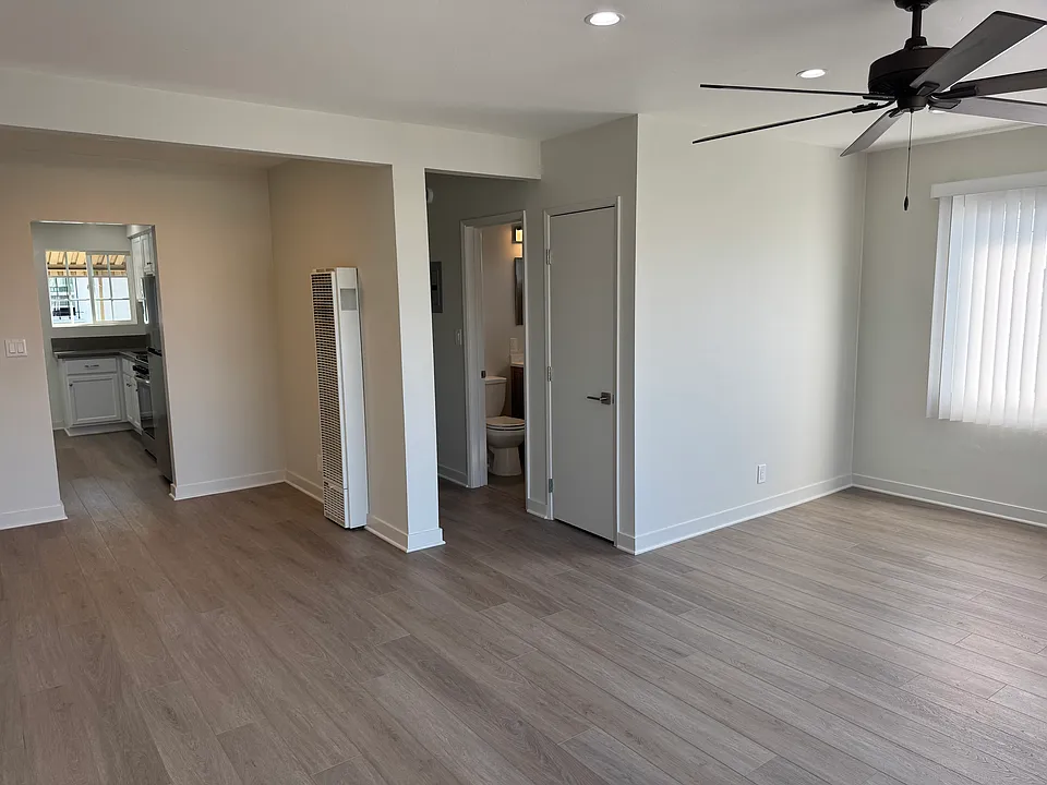 Large ceiling fan for great ventilation
