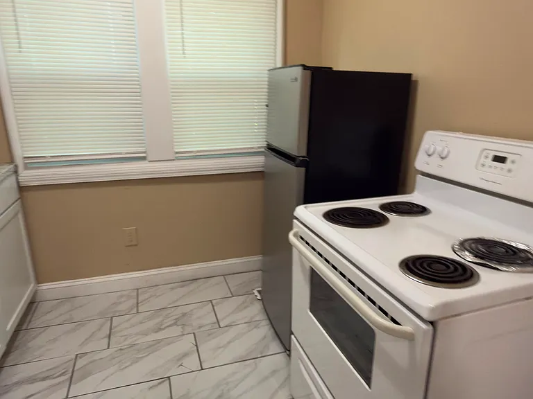 7531 Mackenzie St #7 — Photo 10