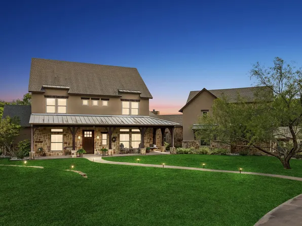 206 Rodeo Dr, Azle, TX 76020