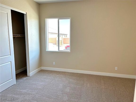 4th image of 9179 Chandler Bloom Ct