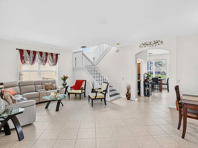 5018 Starblaze Dr — Photo 8