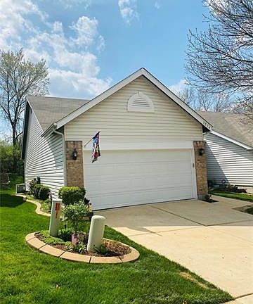 2nd image of 3274 Country Hollow Dr