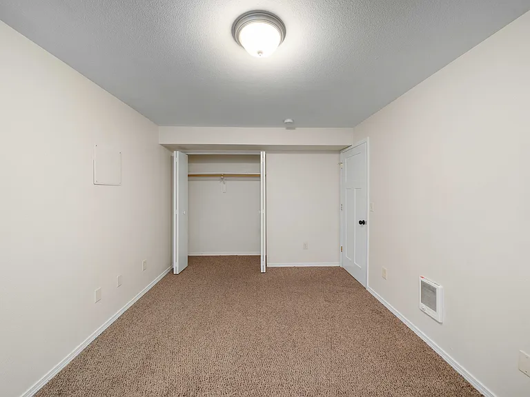 4642 SE Madison St #B — Photo 13
