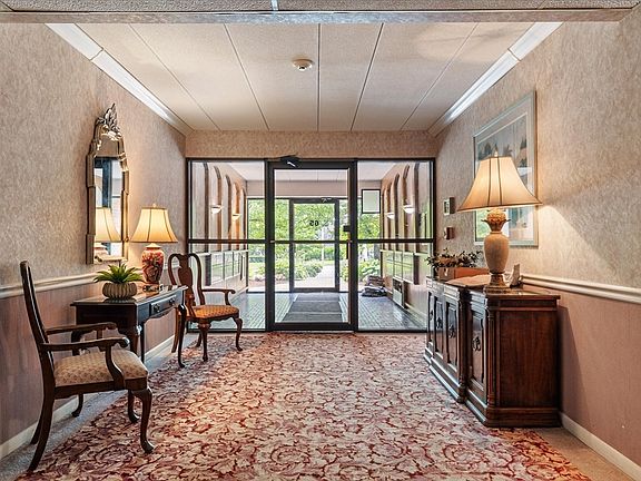 3rd image of 65 Commons Dr Unit 210