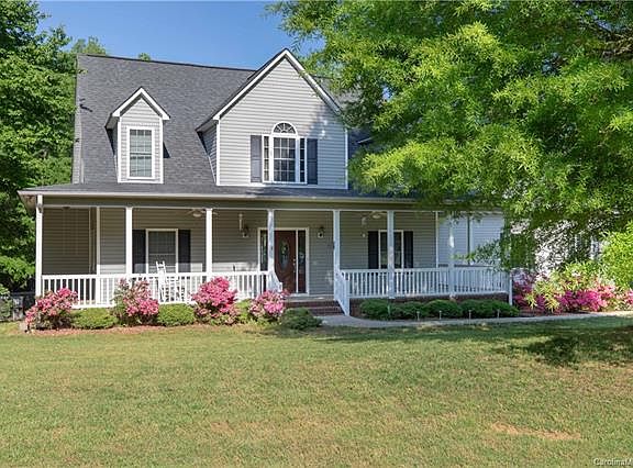 2nd image of 6725 Little Branch Dr