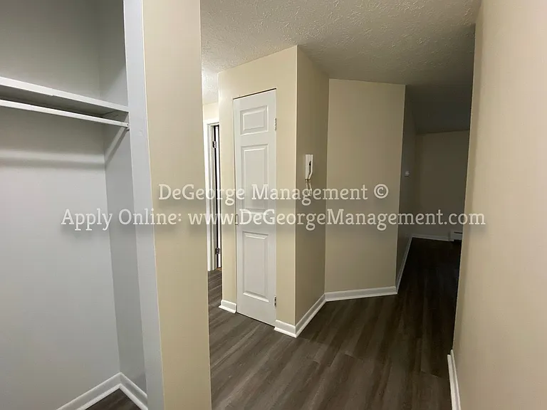 Georgetown Manor Apartments for Rent in West Irondequoit, NY — Photo 29