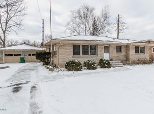 7980 Pennfield Rd, Battle Creek, MI 49017