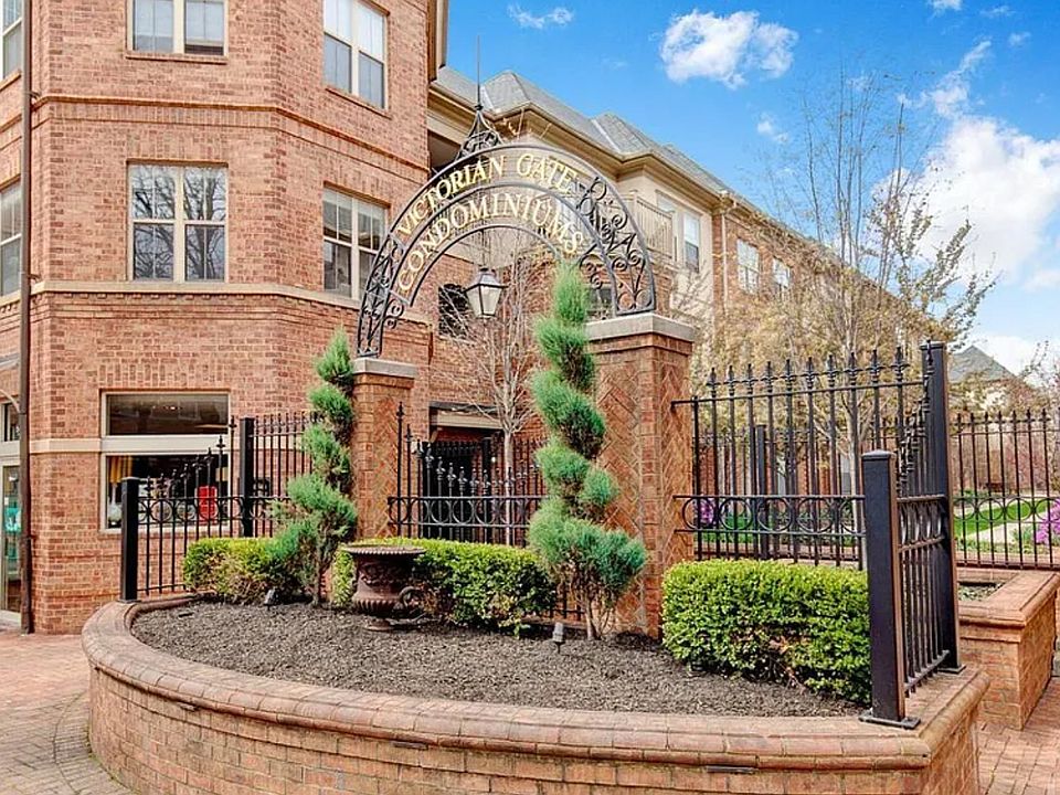 Victorian Gate Condo location