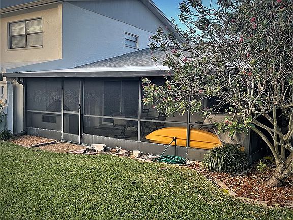 Screened & Tiled Back Porch
