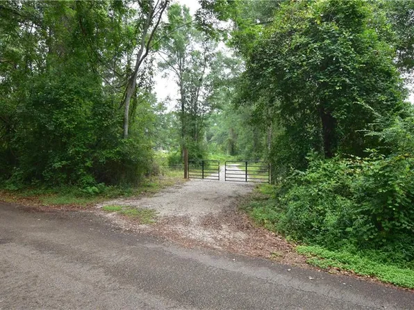 3 Sally Welch Rd, Lacombe, LA 70445