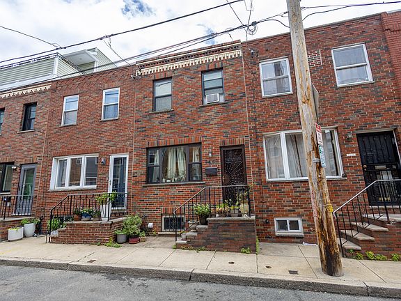 2nd image of 1649 S Iseminger St