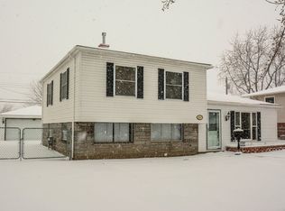 22510 Jeffrey Ave, Chicago Heights, IL 60411