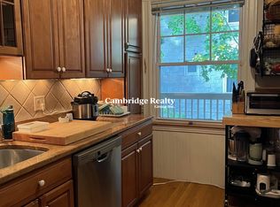 9 Eustis St #2T, Cambridge, MA 02140