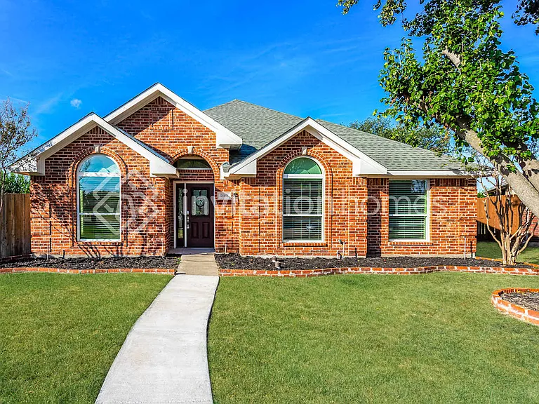 8081 Durham Dr — Photo 1