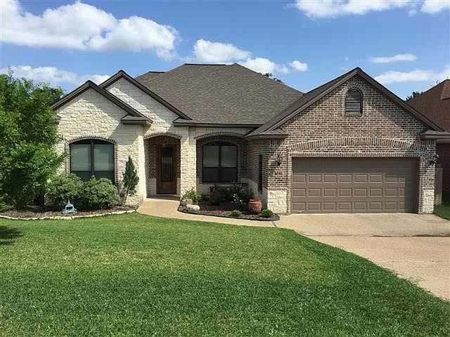 1st image of 8446 Lauren Dr