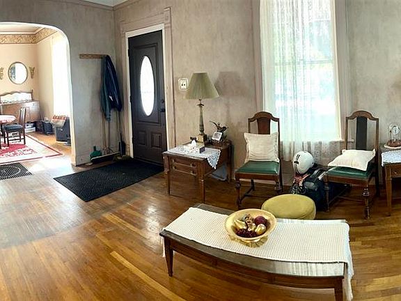 4th image of 292 Pagosa Street
