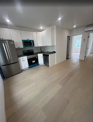 Kitchen, photo 1