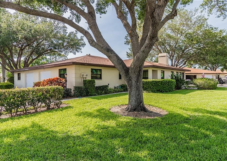 1st image of 3305 Vivienda Blvd