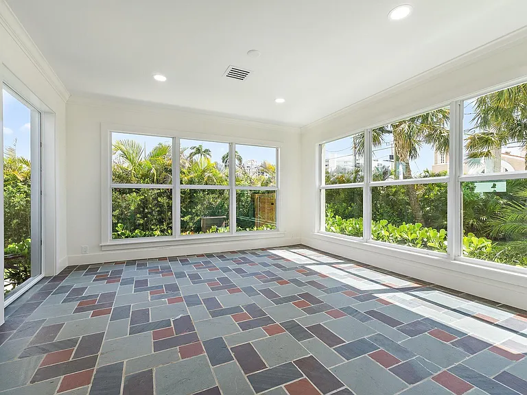 4015 Washington Rd — Photo 10