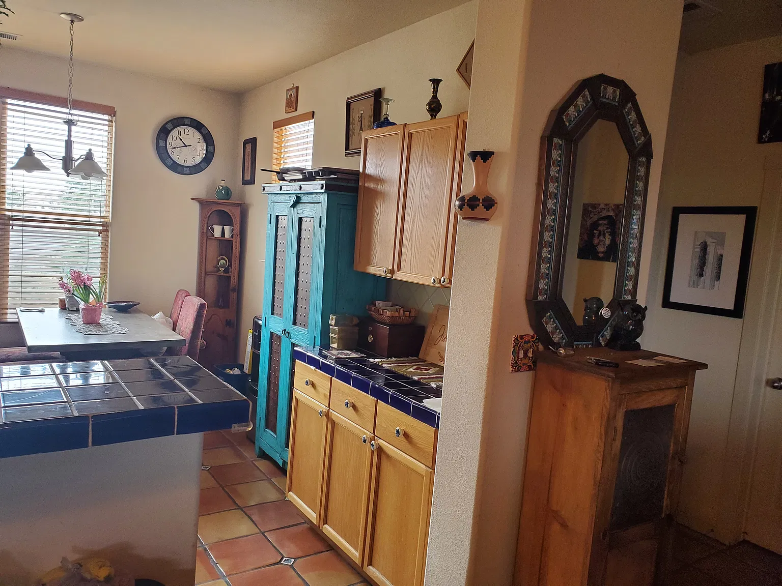 3 bed, 1319 sqft, $2,500 — Photo 3