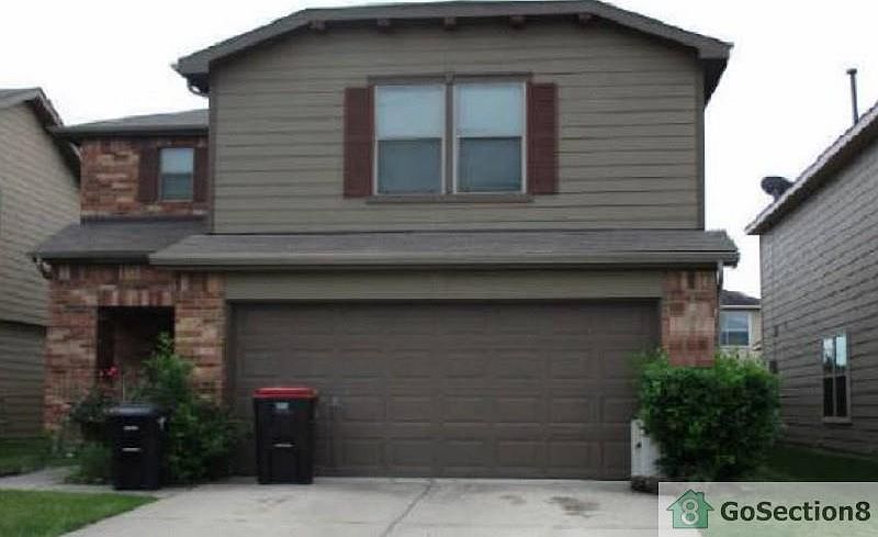 1st image of 802 Sandford Lodge Dr