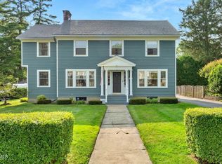 30 Lexington Pkwy, Pittsfield, MA 01201
