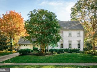 152 Fenwick Rd, Delran, NJ 08075