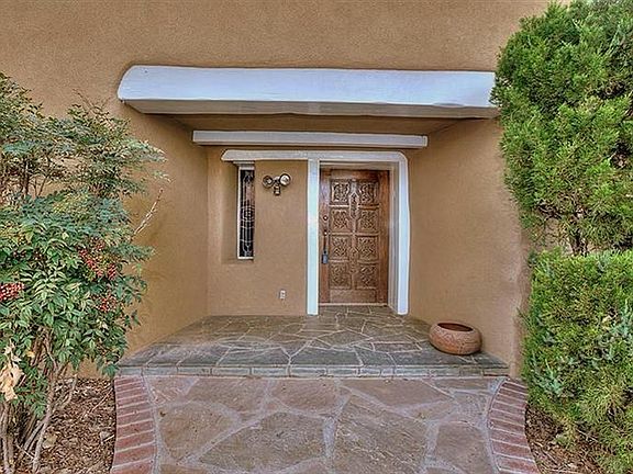 20130911222604449504000000-o