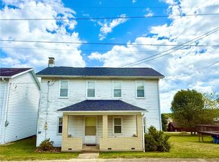 1539 North Ave W, Leechburg, PA 15656