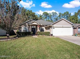 1744 Northglen Cir, Middleburg, FL 32068