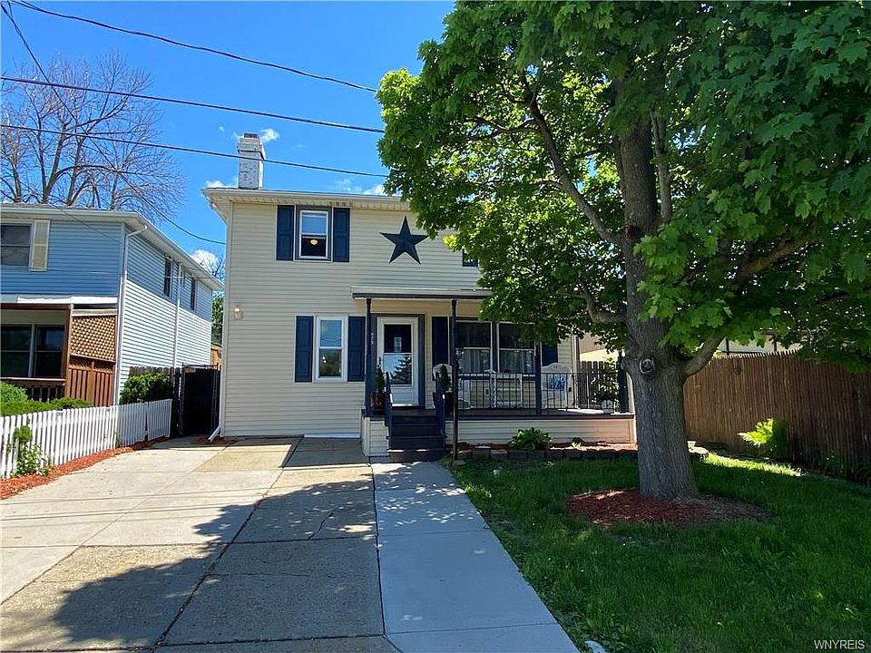 1st image of 475 Montrose Ave