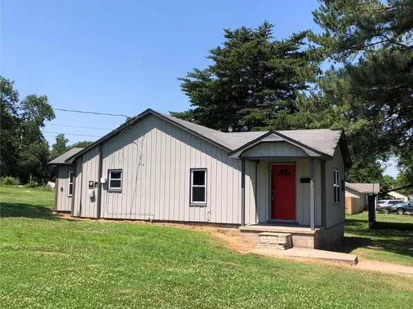 503 S Cherokee St, Locust Grove, OK 74352