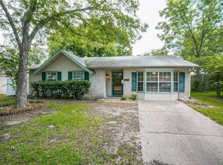 516 Clover Ln, Garland, TX 75043
