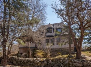 96 Stearns Rd, Ogunquit, ME 03907