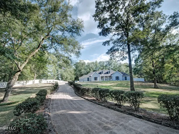 114 Debbo Ln, Florence, MS 39073