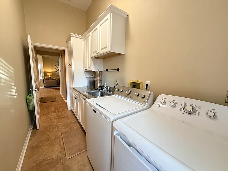 8317 9th Avenue Ter NW — Photo 30