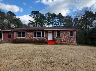 592 Allgood Rd, Stone Mountain, GA 30083