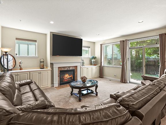 4th image of 12026 SW Surrey St