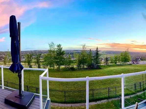 182 NE Panamount Rd NW, Calgary, AB T3K 0H8