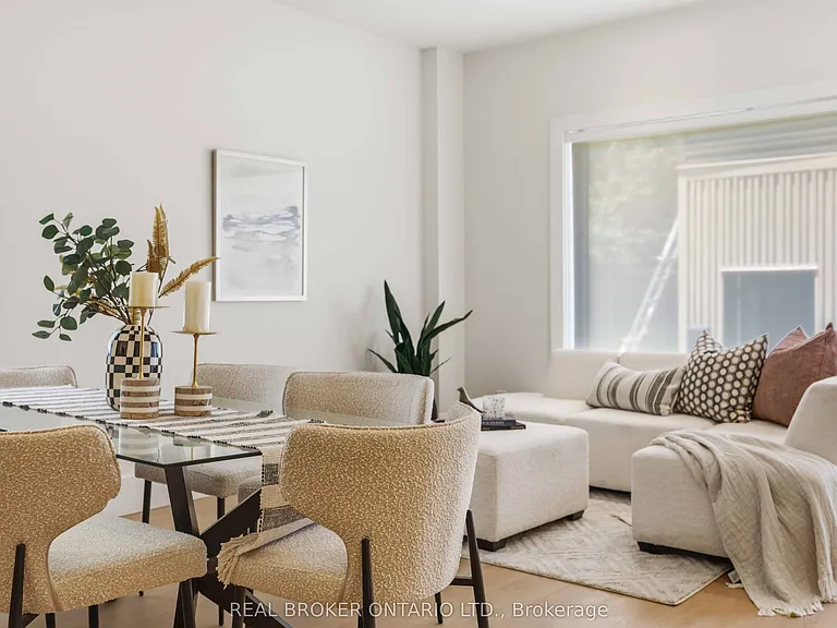 102 Boultbee Ave #C — Photo 1