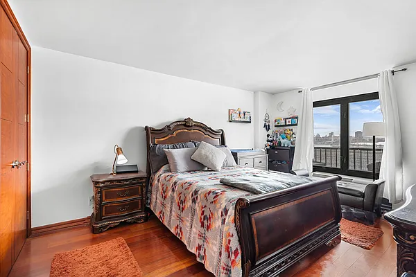 Rented by Modern Spaces | media 40