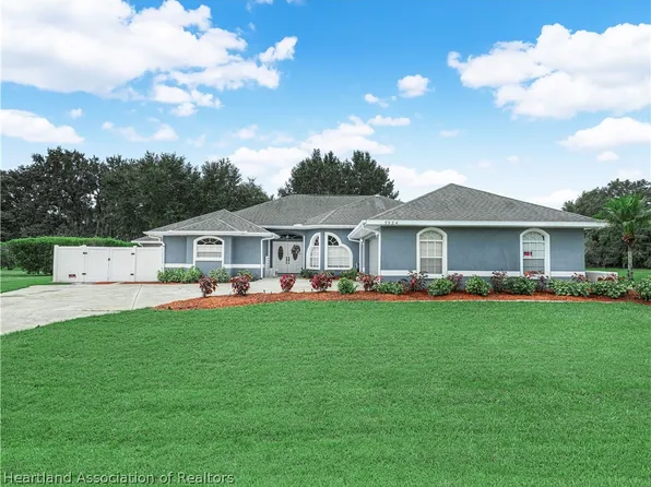 5924 Glens Ct, Sebring, FL 33876