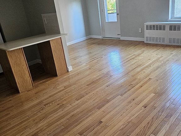 4th image of 16-66 Bell Blvd #11-736
