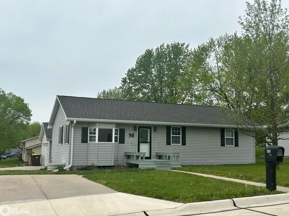 612 Country Club Cir, Osceola, IA 50213