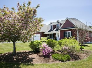 5 Grove Meadow Rd, Shrewsbury, MA 01545
