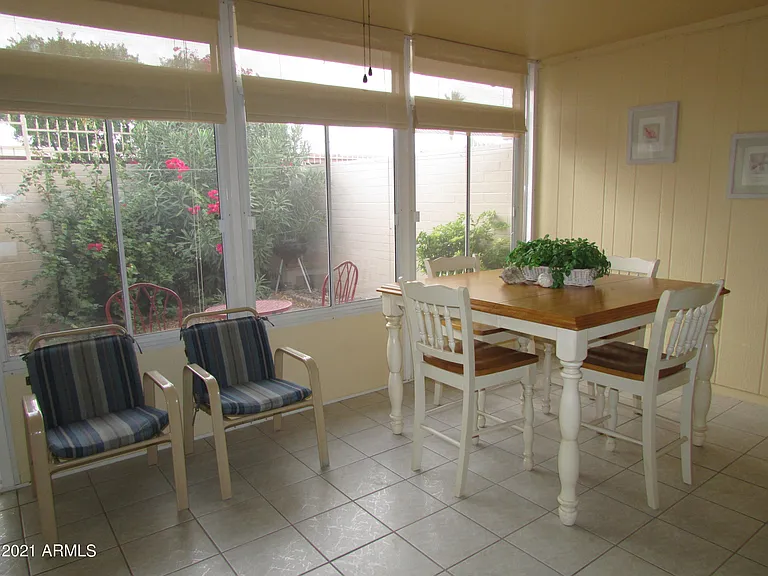 10880 W Emerald Dr — Photo 10