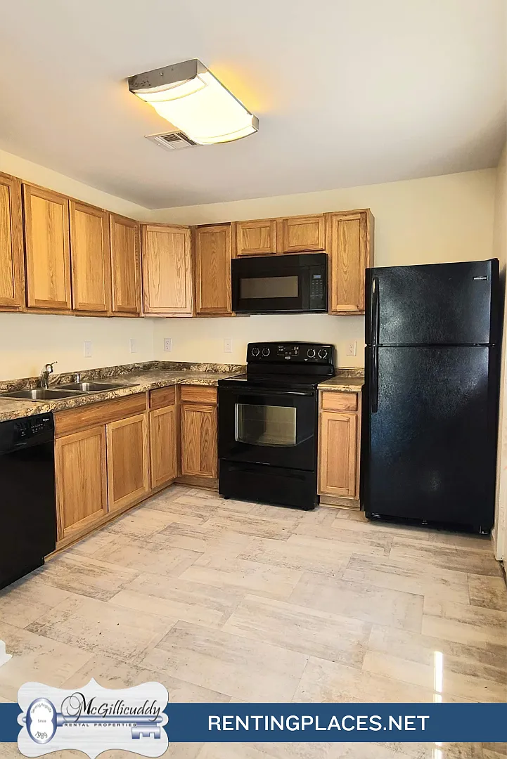 2 bed, 672 sqft, $1,150 — Photo 4