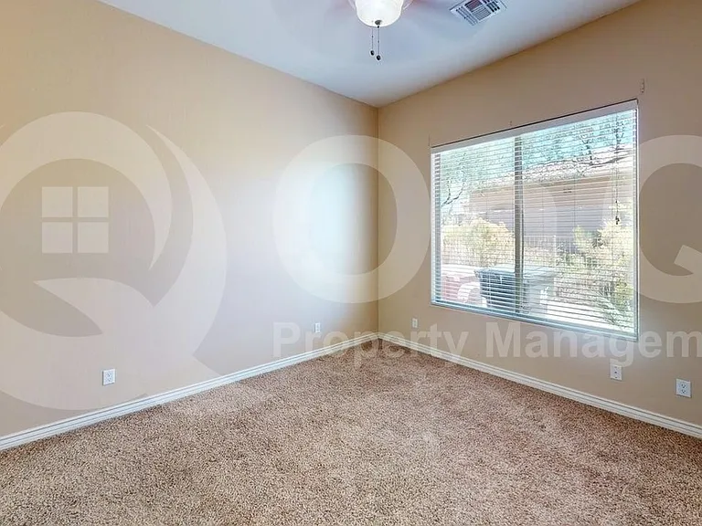 36435 N Porta Nuova Rd — Photo 22