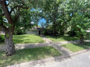 5202 Jason St, Houston, TX 77096